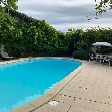 Gorgeous 5 Bed French